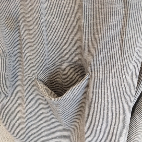 Grey Ribbed DONNI Cardigan with Pockets - Picture 4 of 4